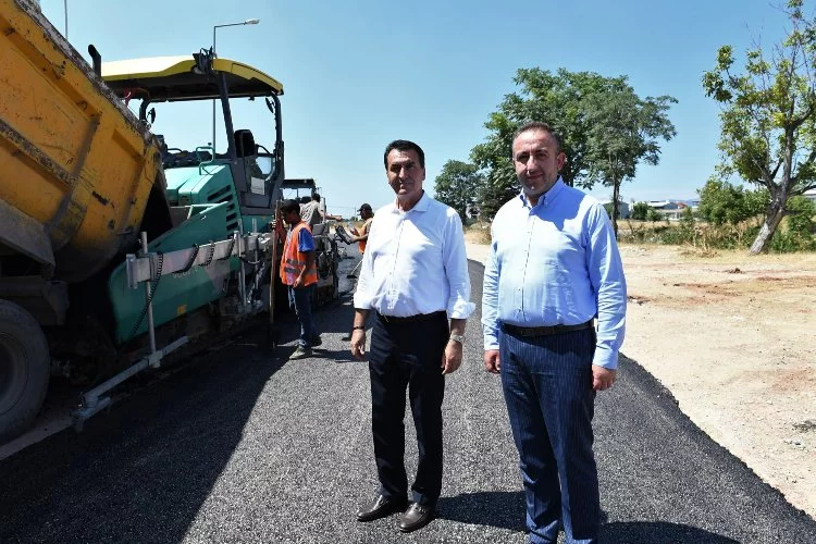 Osmangazi'de  asfalt çalışmaları devam ediyor