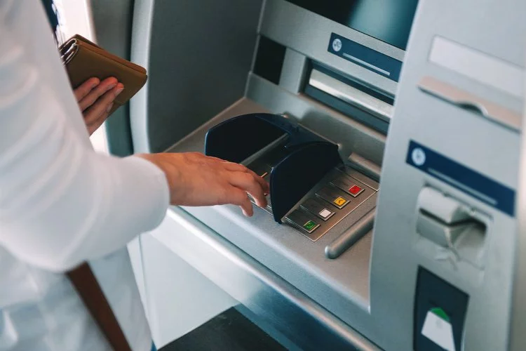 Bunu kimse bilmiyor... ATM'lerle ilgili korkunç gerçek ortaya çıktı!