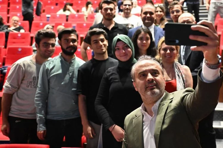 Bursa'da binlerce öğrenciyi sevindiren gelişme! Para hesaplarına yattı...