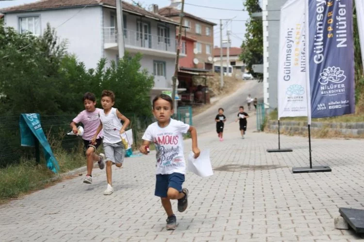 Bursa'da çocuklar hem yarıştılar, hem eğlendiler