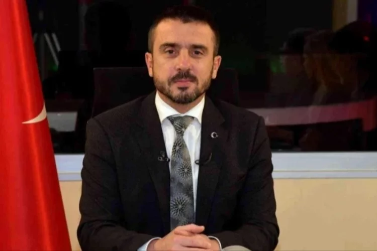 Bursa'da Kestel Belediye Başkanı Önder Tanır AK Parti'den istifa etti