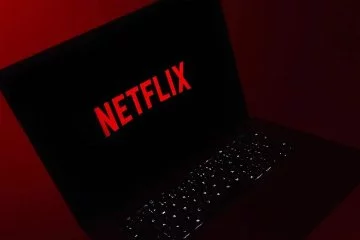 Efsane dizi Netflix Türkiye’ye geri dönüyor!