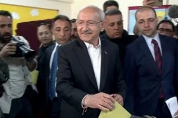 Millet İttifakı adayı ve CHP Genel Başkanı Kemal Kılıçdaroğlu oyunu kullandı