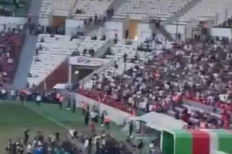 Bursasporlu futbolculara çirkin saldırı!