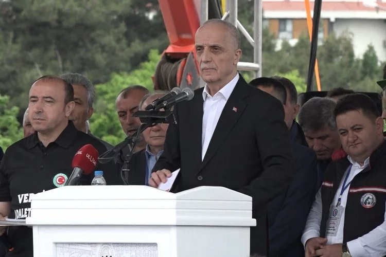 Türk-İş Başkanı'ndan Bursa'da çok konuşulacak sözler: 'Türkiye'yi durdururuz'