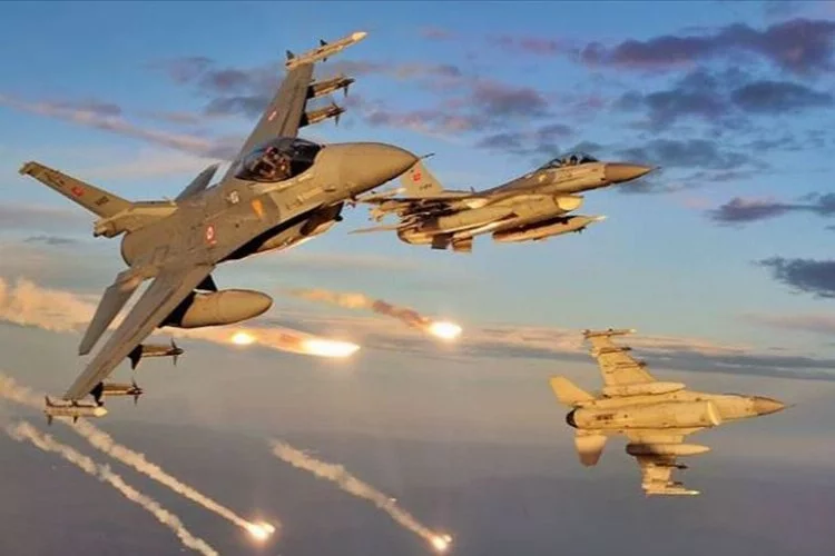 Türk jetleri Kandil ve Asos'u bombaladı! Çok sayıda terörist etkisiz...