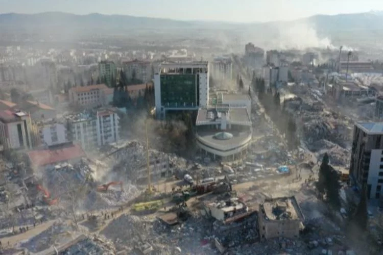 Türkiye'yi acıya boğan depremde can kaybı 20 bine dayandı!